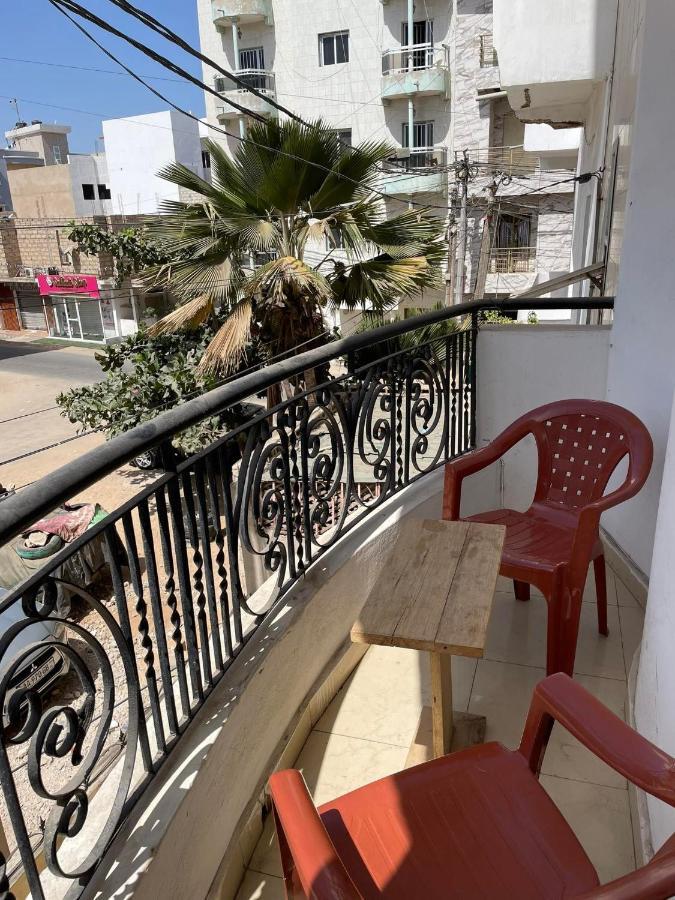 One Love Dakar Extérieur photo